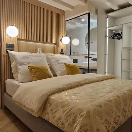 Viu2 Castle * Kaštela