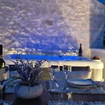 Viu2 Castle