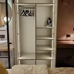 Viu2 Castle