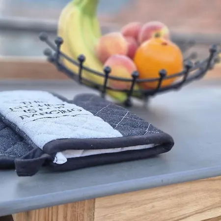 Viu2 Castle فيلة