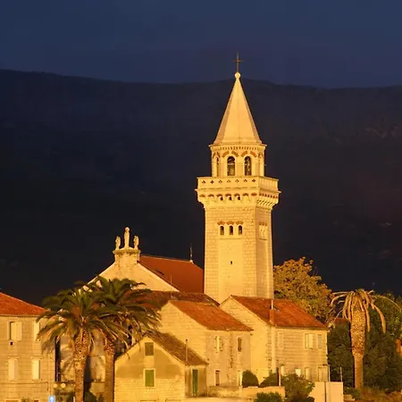 Viu2 Castle * Kaštela