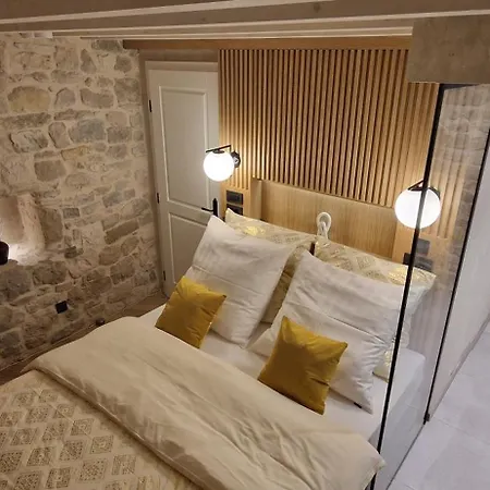 Feriehus Viu2 Castle Kaštela