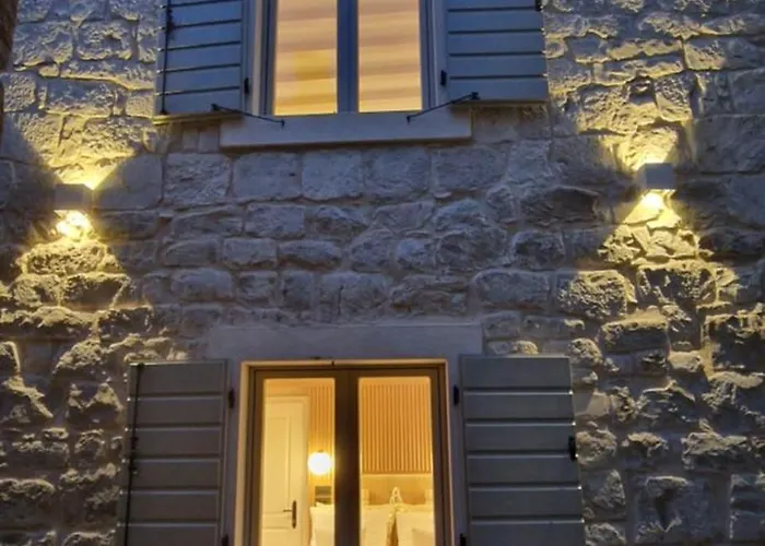 Viu2 Castle *